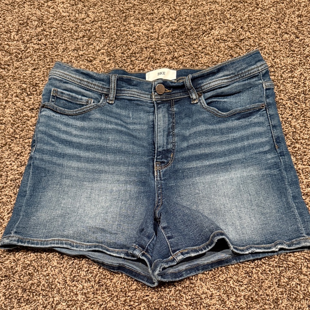 BKE Women's Medium Blue Denim Jean Shorts